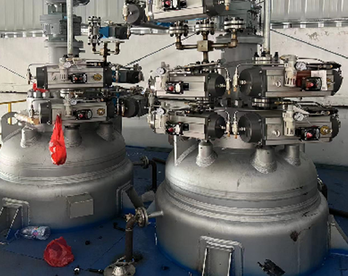 江蘇高壓發(fā)泡釜